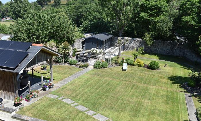 Llys Aeron Rear Garden